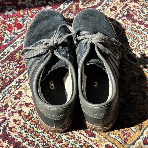 Adidas Men’s Skate Sneakers – Size US 9.5 (Black/Dark Cinder) - Picture 2 of 10